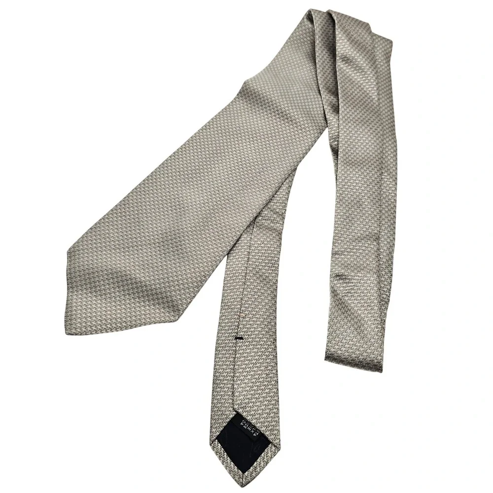 Brioni Textured Silk Tie Silver Micro Weave Hand Made‎ in Italy Luxury Designer